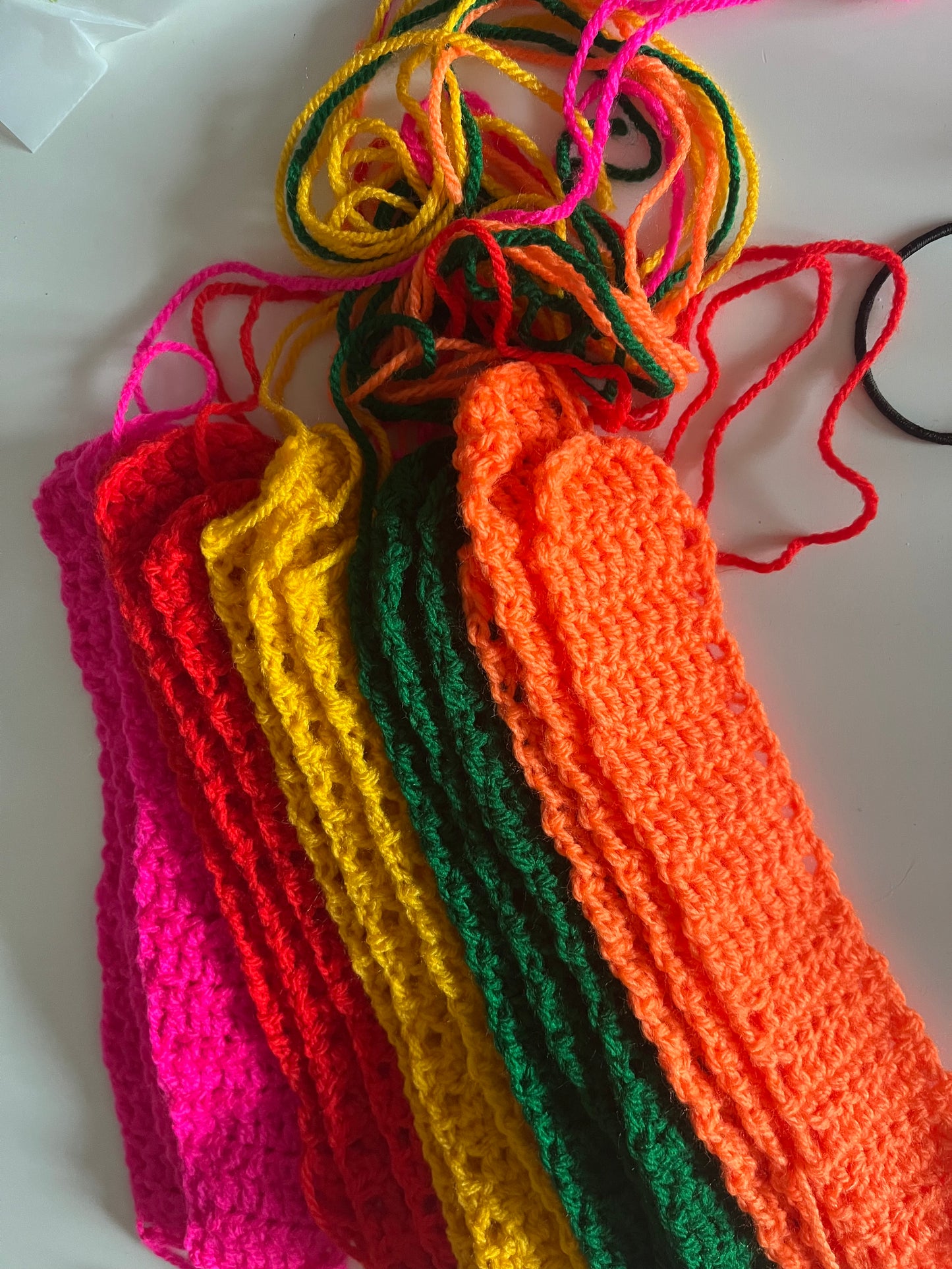 Paper Chains Crochet Kit
