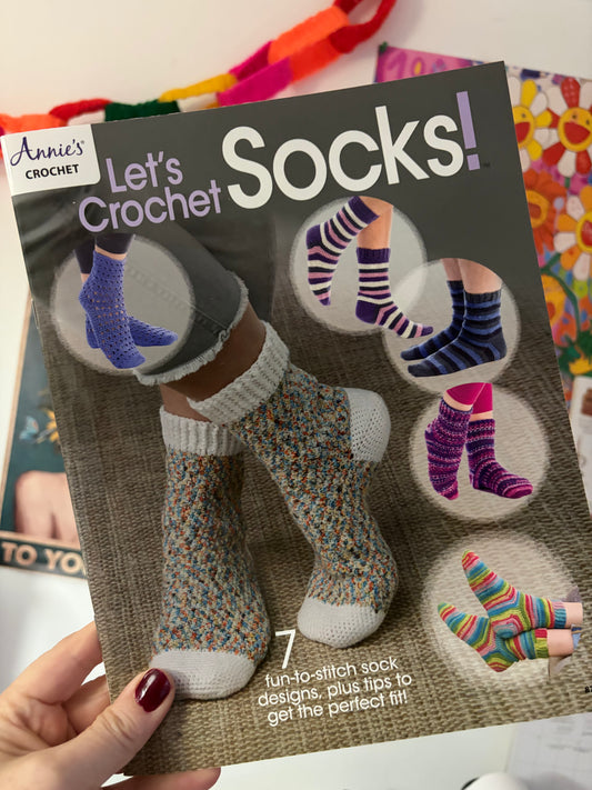 Let’s Crochet Socks Book